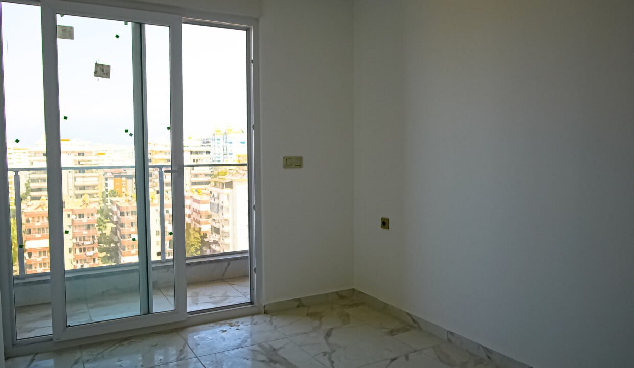 P1010473