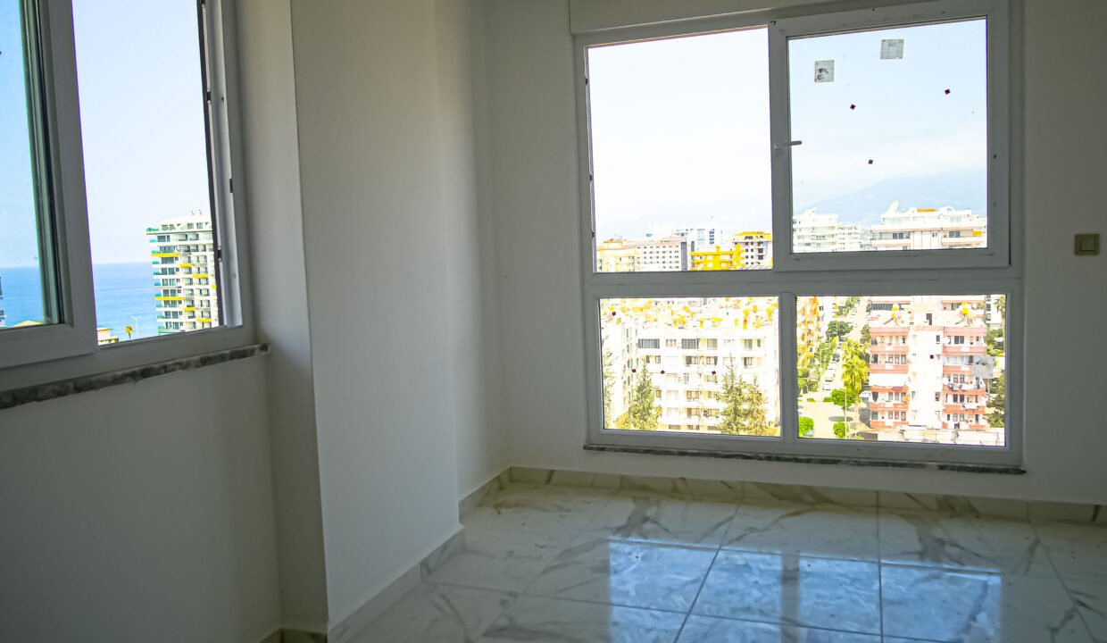 P1010486